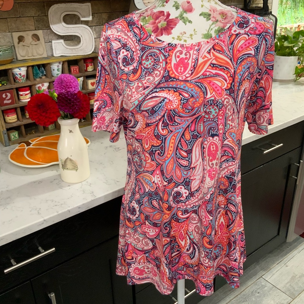 Chico's Size Small Paisley Tunic Top Blouse Short Sleeve Stretch Orange Pink